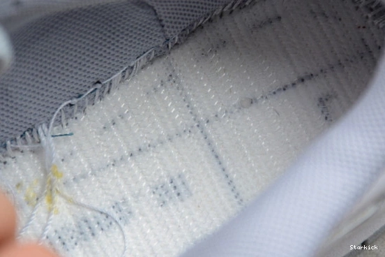 CT0856-800 Dunk Low O-W Nike  0104